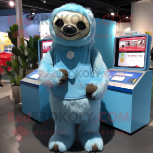 Sky Blue Sloth mascotte...