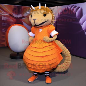 Orange Armadillo maskot...