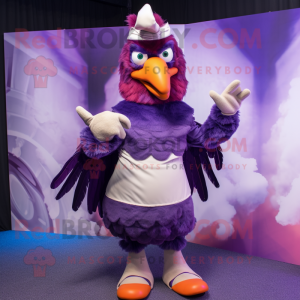 Purple Roosters maskot...