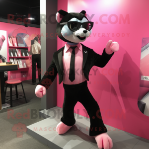 Pink Puma maskot kostume...