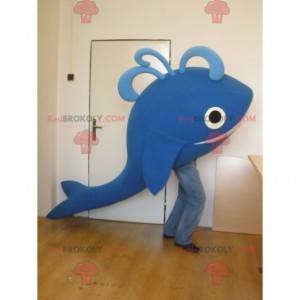 Mascotte balena blu gigante e sorridente - Redbrokoly.com