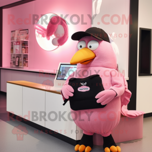Pink Blackbird mascotte...