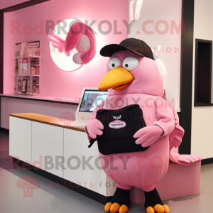 Pink Blackbird maskot...