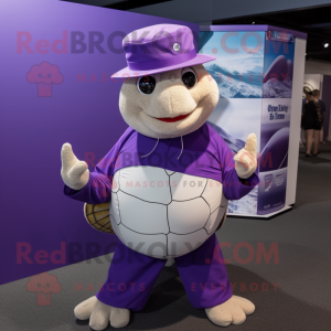 Purple Sea Turtle maskot...