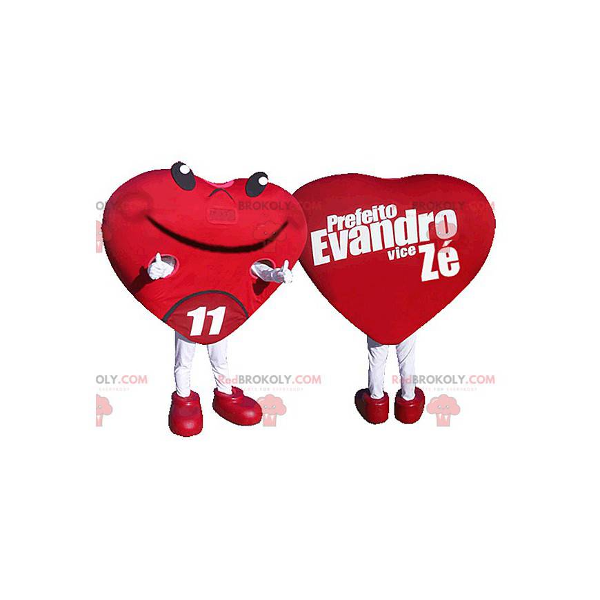 Mascotte gigante del cuore rosso. Mascotte romantica -