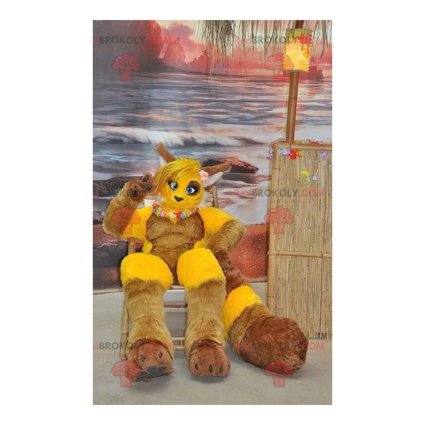Mascote raposa amarela e marrom - Redbrokoly.com