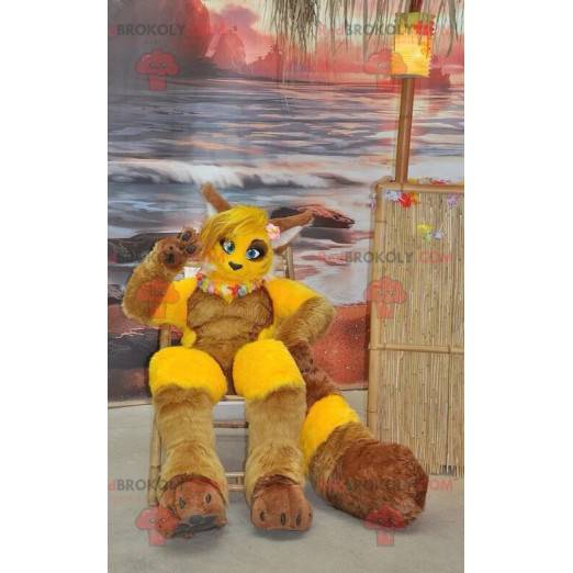 Maskot žluté a hnědé lišky - Redbrokoly.com