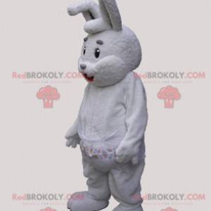 Mascotte de gros lapin gris et blanc avec une couche -