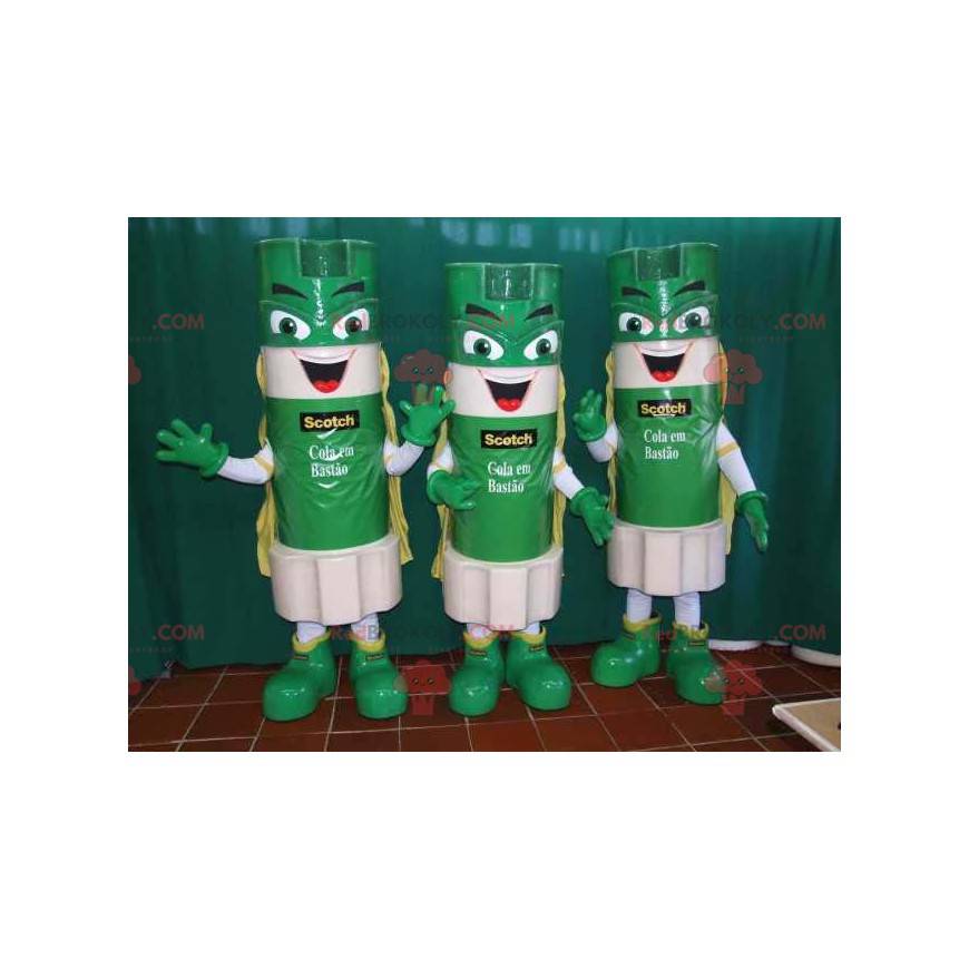 3 Maskottchen mit grünen und weißen Klebestiften -