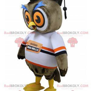 Brown owl mascot with a hat of new graduate - Redbrokoly.com