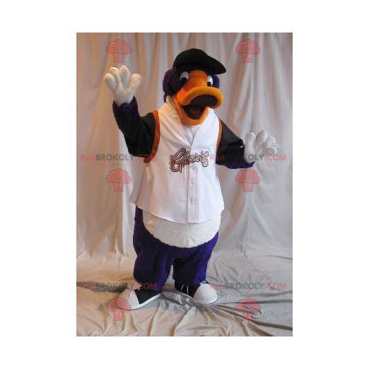 Mascote pato laranja roxo e preto em roupas esportivas -