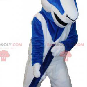 Blauwe en witte geit-geit-mascotte in hockeyuitrusting -