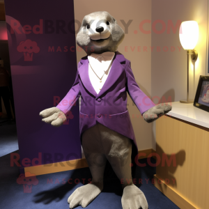 Lavendel Otter maskot drakt...