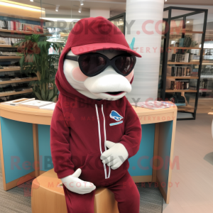 Maroon Dolphin mascotte...