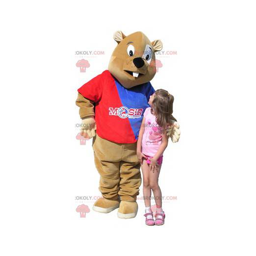 Brun bevermaskot med blå og rød genser - Redbrokoly.com