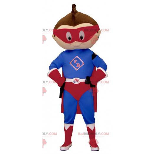 Menino mascote vestido com roupa de super-herói - Redbrokoly.com