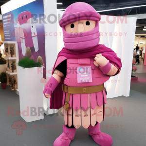 Pink romersk soldat maskot...