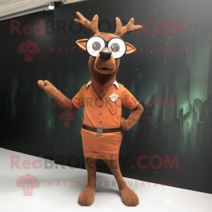 Postava maskota Rust Deer...