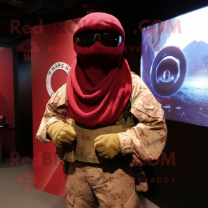 Maroon Marine Recon maskot...