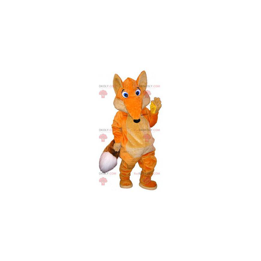 Gigante mascote laranja e branco raposa com um grande galo em Fox