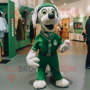 Forest Green Dog mascotte...