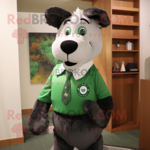 Forest Green Dog mascotte...