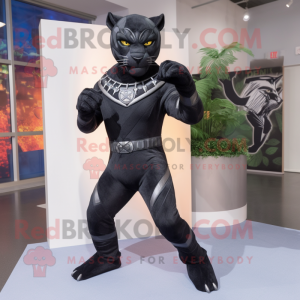 Black Panther maskot...