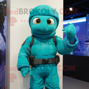 Cyan Para Commando maskot...