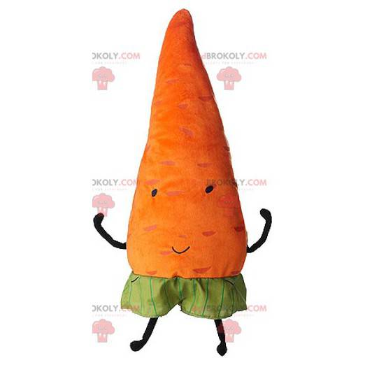 Mascotte de carotte orange géante. Mascotte de légume -