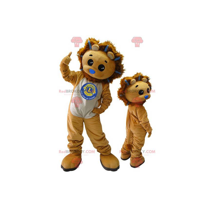 2 mascotes. Leão mascote e filhote de leão - Redbrokoly.com