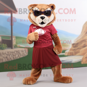 Maroon Mountain Lion maskot...