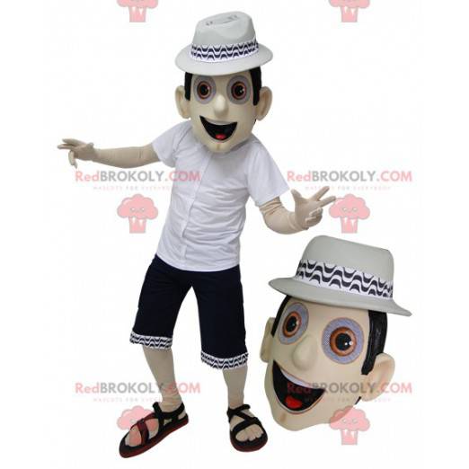 Mascotte man in zomeroutfit met sandalen en hoed -