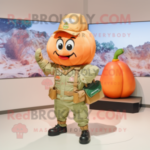 Peach Commando maskot drakt...