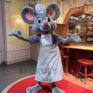 Silver Ratatouille maskot...