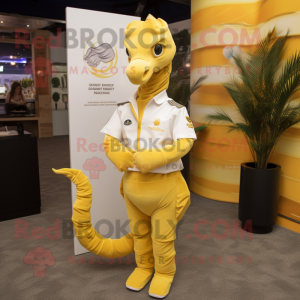 Gold Sea Horse maskot...