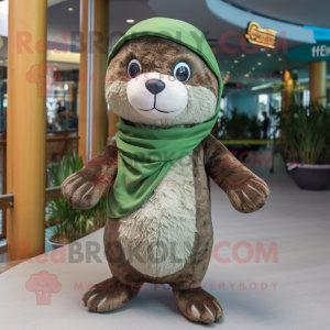 Olive Otter maskot kostume...