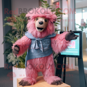 Pink Sloth Bear maskot...