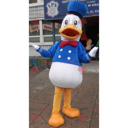 Donald Duck famosa mascota del pato de Disney - Redbrokoly.com
