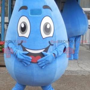 Mascotte gigante e sorridente della goccia d'acqua. Mascotte