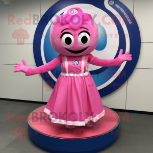 Pink Momentum maskot...