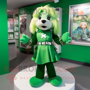 Green Celtic Cross mascotte...