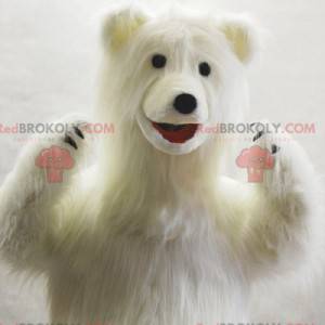 Mascote do urso polar muito peludo. Ursinho de pelúcia branco -