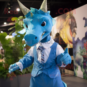 Cyan Triceratops maskot...