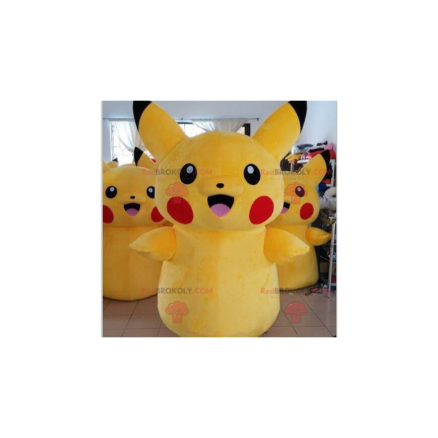 Mascotte de Pikachu célèbre Pokemon jaune de manga -