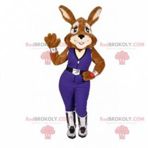 Mascotte de lapine avec une combinaison. Costume de lapin -