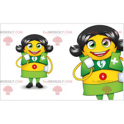 Brun sygeplejerske-maskot med et grønt tøj - Redbrokoly.com
