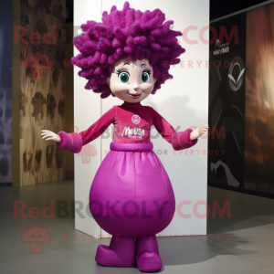 Magenta Queen maskot...