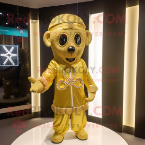 Gold Celtic Cross maskot...