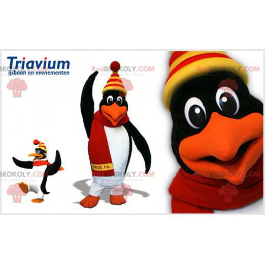 Mascote pinguim preto e branco com uma tampa colorida -