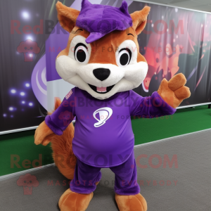 Purple Squirrel maskot...